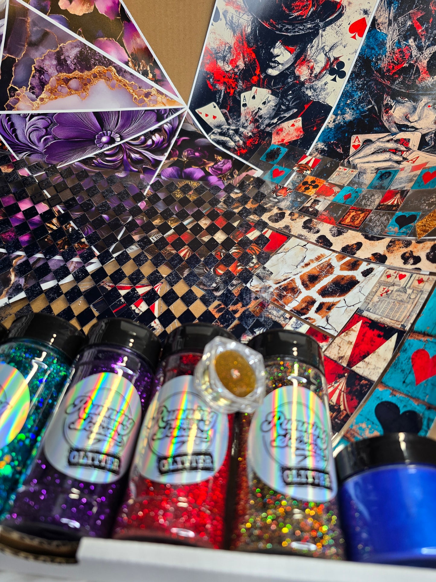 Circus Box Set Feat. 216 Tumblers