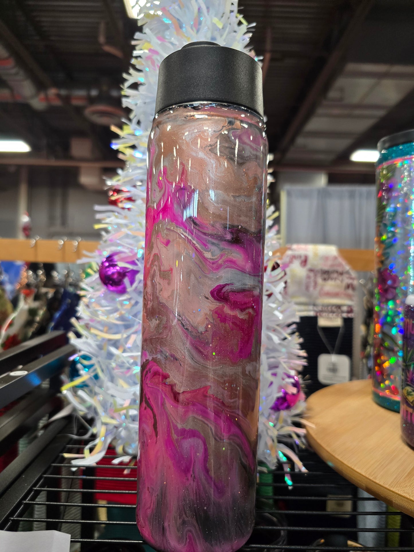 #18 25oz hydro pink ink swirl